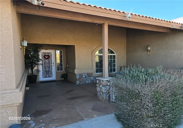 4th image of 12720 Yorkshire, Apple Valley, CA 92308 | MLS# CV26028704