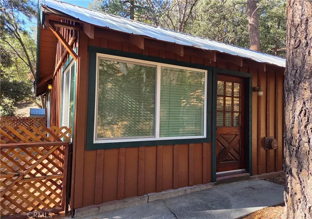 1st image of 5910 Robin Oak, Angelus Oaks, CA 92305 | MLS# SW26028832
