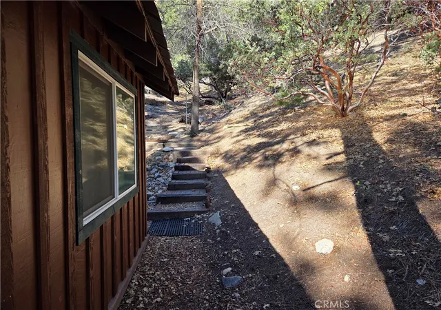 3rd image of 5910 Robin Oak, Angelus Oaks, CA 92305 | MLS# SW26028832