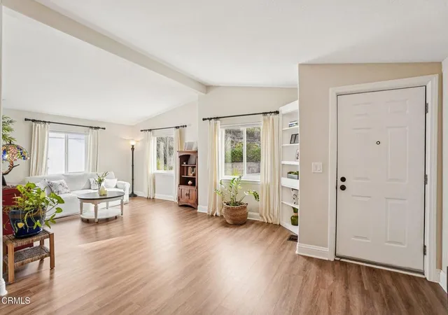 4th image of 177 Little John Ct, Westlake Village, CA 91361 | MLS# V1-34552