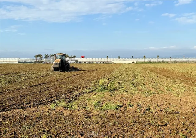 3rd image of 0 W Betteravia, Santa Maria, CA 93458 | MLS# SC26028191