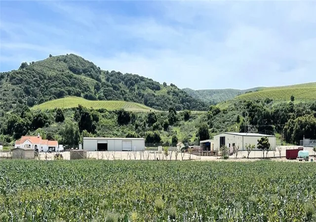 3rd image of 3925 Santa Rosa, Lompoc, CA 93436 | MLS# SC26028221