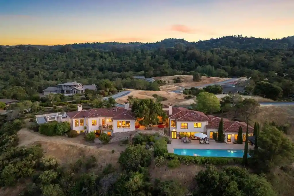 Single family home for sale at 7 Redberry, Portola Valley, CA 94028 | MLS# ML82034238