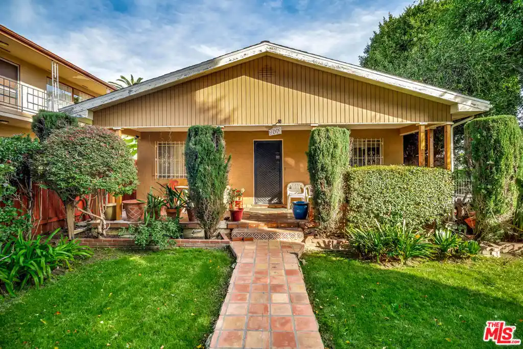 Photo 1 of Multi family home for sale at 900 N Spaulding Ave, West Hollywood, CA 90046 | MLS# 26646749 | Listing updated on 2026-10-20