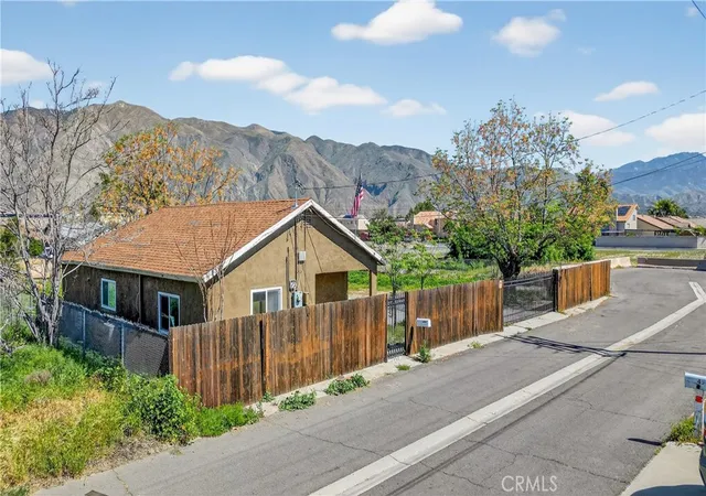 Homes for sale in San Jacinto, CA | 40560 Artesia, San Jacinto, CA 92583 | MLS# DW26005648