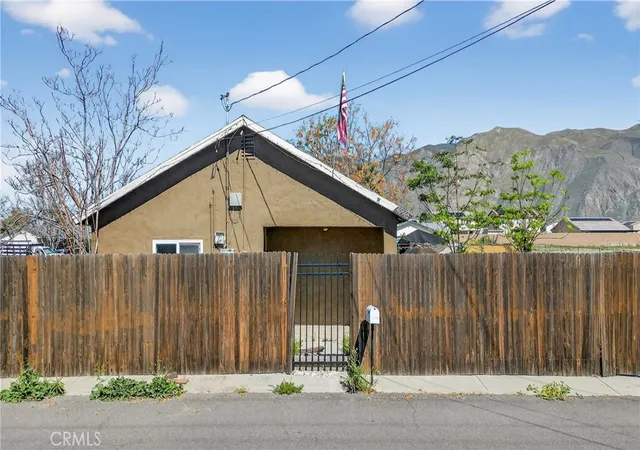 Homes for sale in San Jacinto, CA | 40560 Artesia, San Jacinto, CA 92583 | MLS# DW26005648
