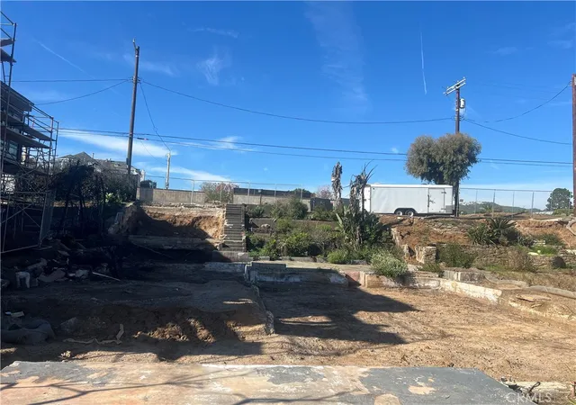 Photo 2 of Land for sale at 611 Erskine Dr, Pacific Palisades, CA 90272 | MLS# AR26029399 | Listing updated on 2026-03-17