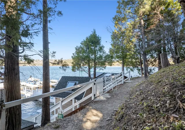 22nd image of 337 Single Slip Dock S 337, Lake Arrowhead, CA 92352 | MLS# IG26029359