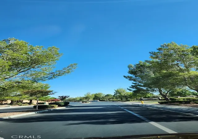 Homes for sale in Apple Valley, CA | 19229 Palo Verde Dr, Apple Valley, CA 92308 | MLS# HD26029540