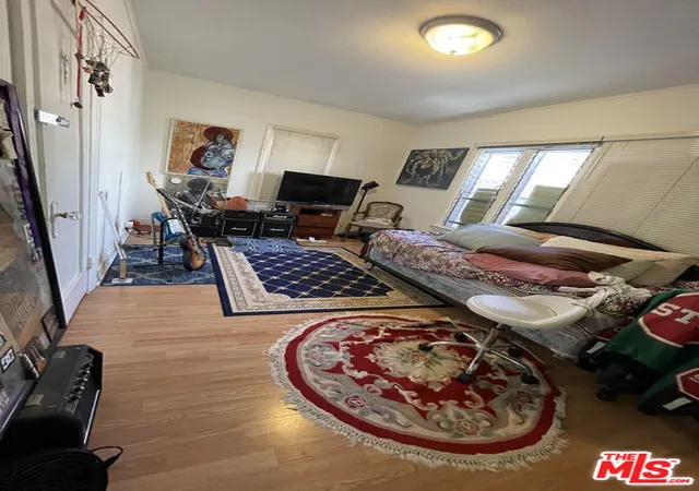 11th image of 433 N Norton Ave, Los Angeles, CA 90004 | MLS# 26649443