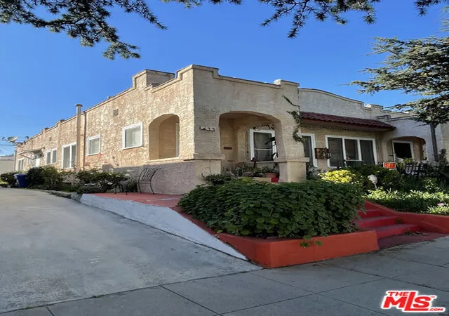 1st image of 433 N Norton Ave, Los Angeles, CA 90004 | MLS# 26649443