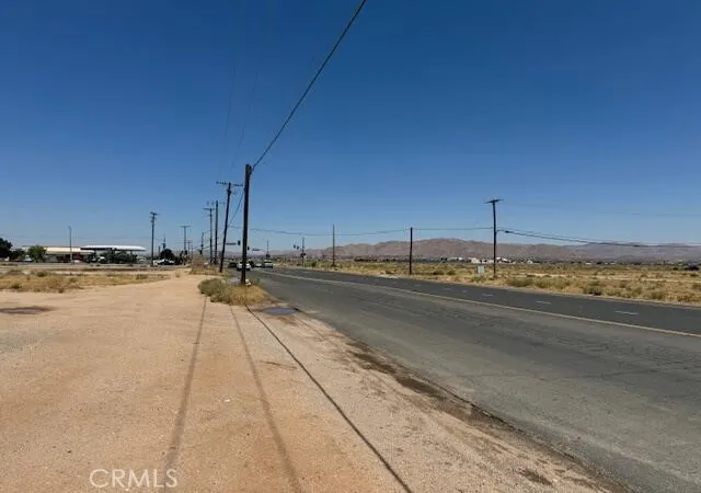 Photo 3 of Sale Pending at 13630 Central Rd, Apple Valley, CA 92308 | MLS# SR26030082 | Listing updated on 2026-04-27