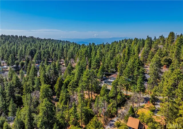 4th image of 1 Mountain View Dr, Idyllwild, CA 92549 | MLS# CV26030117