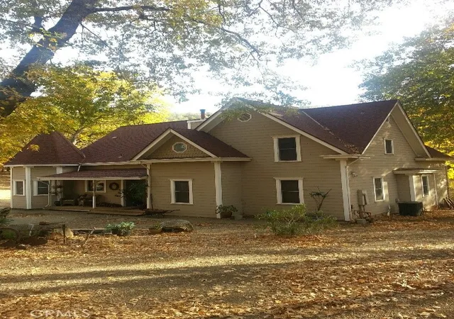 3rd image of 13449 Anderson Rd, Lower Lake, CA 95457 | MLS# LC26030161