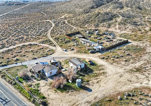 Homes for sale in Lucerne Valley, CA | 11805 Cove, Lucerne Valley, CA 92356 | MLS# HD26028523