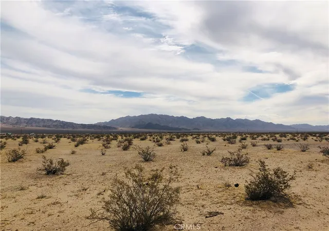 Homes for sale in 29 Palms, CA | 5 Diamond Bar, 29 Palms, CA 92277 | MLS# JT26030263