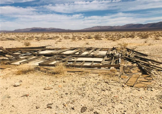 Homes for sale in 29 Palms, CA | 5 Montgomery Dr, 29 Palms, CA 92277 | MLS# JT26030281