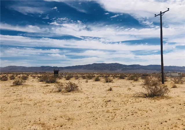 Homes for sale in 29 Palms, CA | 2 Mesa, 29 Palms, CA 92277 | MLS# JT26030287