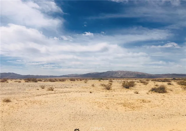 Homes for sale in 29 Palms, CA | 2 Mesa, 29 Palms, CA 92277 | MLS# JT26030287