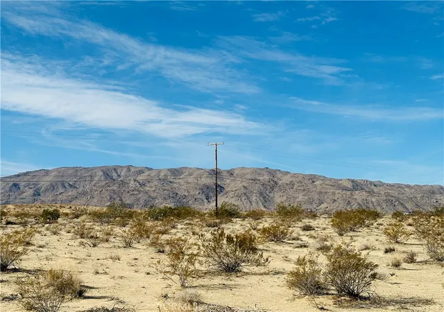 Homes for sale in 29 Palms, CA | 1 Charlotte Ave, 29 Palms, CA 92277 | MLS# JT26030304
