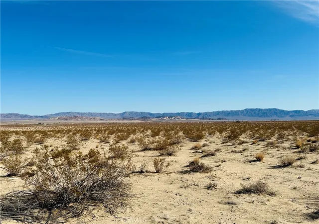Homes for sale in 29 Palms, CA | 2 Joshua Dr, 29 Palms, CA 92277 | MLS# JT26030309