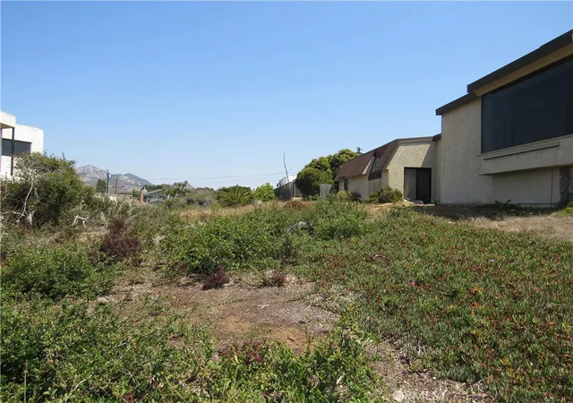 2nd image of 1168 10th St, Los Osos, CA 93402 | MLS# SC26030352