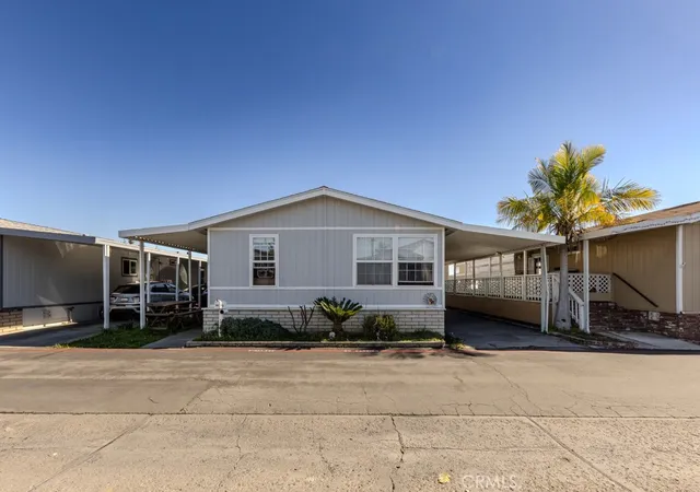 2nd image of 126 Pecan Ln, Fountain Valley, CA 92708 | MLS# PW26030391