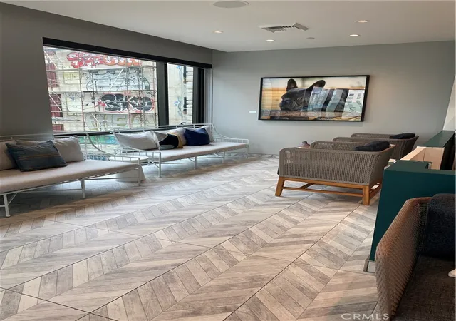 26th image of 400 S Broadway #1014, Los Angeles, CA 90013 | MLS# SR26027067