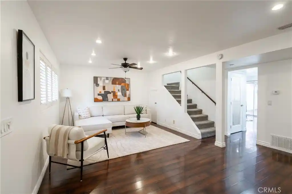 Photo 1 of Townhouse for sale at 231 Green Lea, Thousand Oaks, CA 91361 | MLS# SR26029018 | Listing updated on 2026-07-15