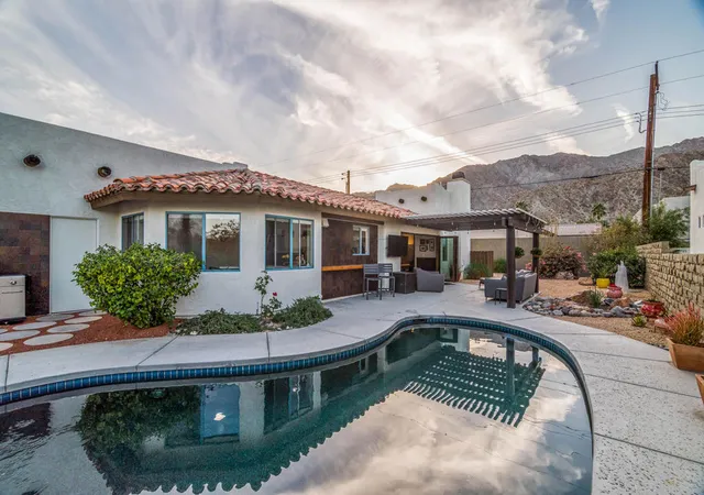 Homes for sale in La Quinta, CA | 52525 Avenida Obregon, La Quinta, CA 92253 | MLS# 219143007DA