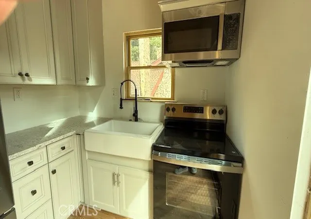 5th image of 33149 Holcomb Creek Dr, Green Valley Lake, CA 92341 | MLS# IV26030683