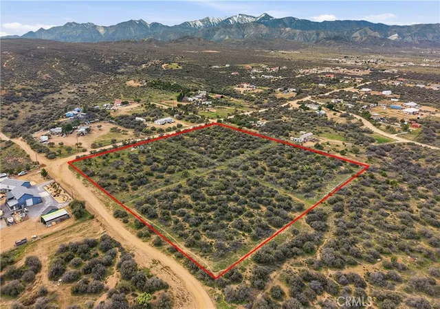 2nd image of 7870 Woodcliff, Phelan, CA 92371 | MLS# DW26030699