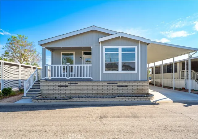 3rd image of 1150 Ventura Blvd #77, Camarillo, CA 93010 | MLS# OC26030492