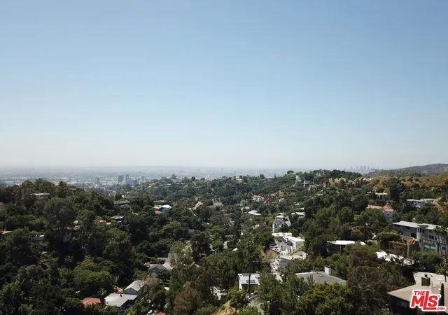 5th image of 6053 Rodgerton Dr, Los Angeles, CA 90068 | MLS# 26649643