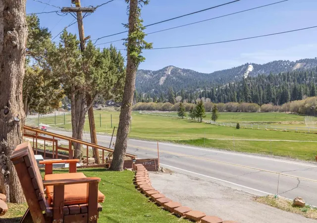 Homes for sale in Big Bear Lake, CA | 42948 Moonridge Rd, Big Bear Lake, CA 92315 | MLS# 219143015PS