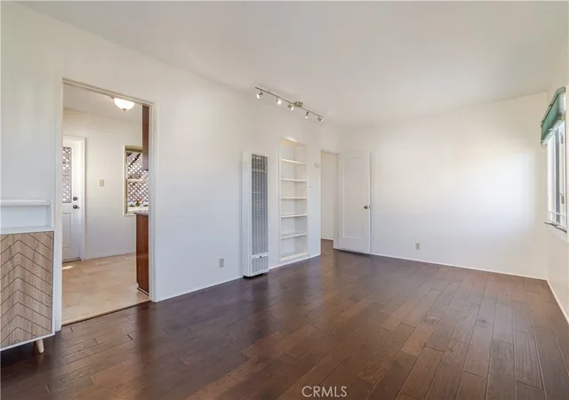 Homes for sale in Manhattan Beach, CA | 1812 Ocean Dr, Manhattan Beach, CA 90266 | MLS# SB26030894