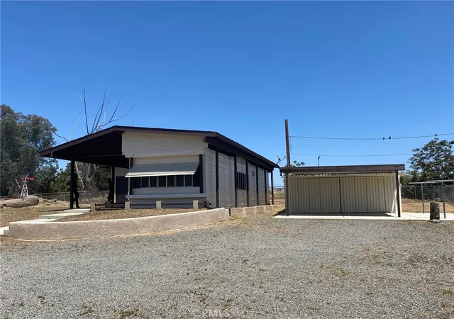 Homes for sale in Perris, CA | 21705 John St, Perris, CA 92570 | MLS# SW26031237