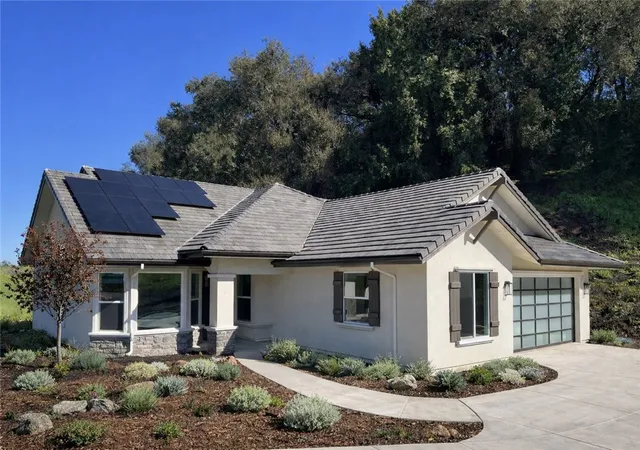 Photo 1 of Sale Pending at 12650 Cenegal Rd, Atascadero, CA 93422 | MLS# NS26027878 | Listing updated on 2026-02-13