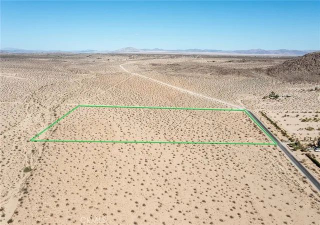 30th image of 7777 La Brisa Dr, Joshua Tree, CA 92252 | MLS# JT26031290