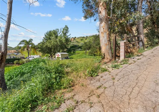 10th image of 0 Cottage Glen Dr, Castaic, CA 91384 | MLS# SR26030965