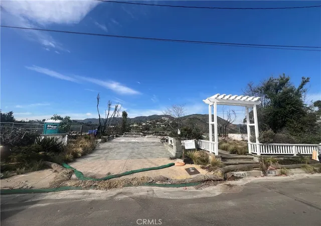 Photo 1 of Land for sale at 17053 Bollinger Dr, Pacific Palisades, CA 90272 | MLS# AR26031365 | Listing updated on 2026-02-11