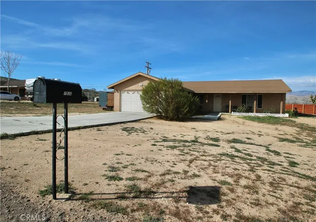 Homes for sale in Yucca Valley, CA | 7536 Victoria, Yucca Valley, CA 92284 | MLS# JT26030641