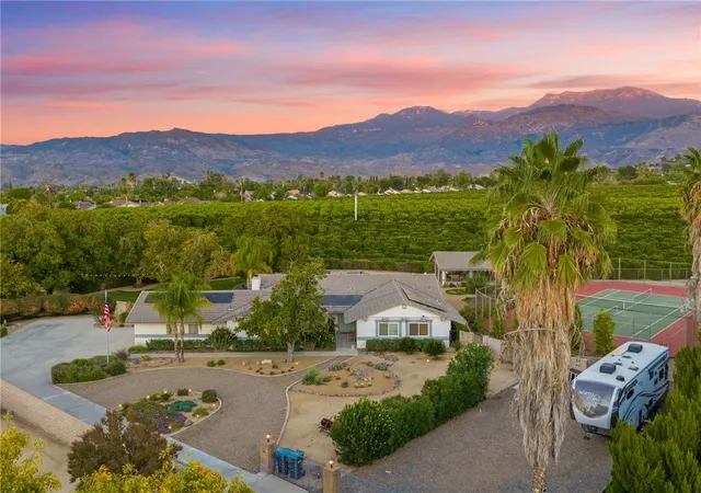 Photo 1 of Sale Pending at 26440 Old Agency, Hemet, CA 92544 | MLS# SW26031348 | Listing updated on 2026-06-07