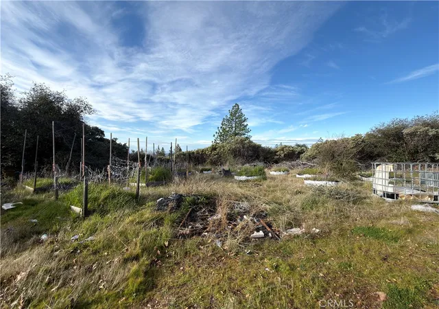 3rd image of 0 Top View Ct, Oroville, CA 95966 | MLS# OR26030143