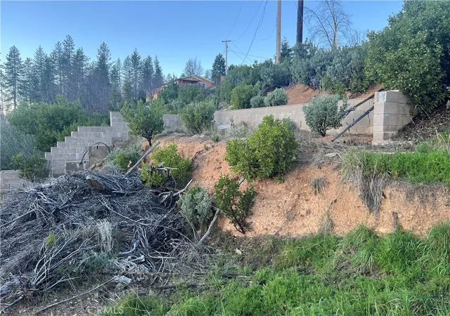 Photo 4 of Land for sale at 16749 Starview Loop Rd, Cobb, CA 95426 | MLS# LC26028213 | Listing updated on 2026-02-14