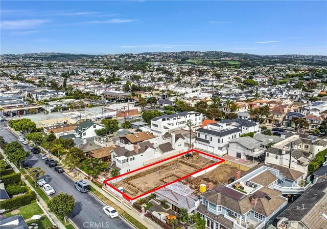 37th image of 310 Marigold, Corona Del Mar, CA 92625 | MLS# NP26031936