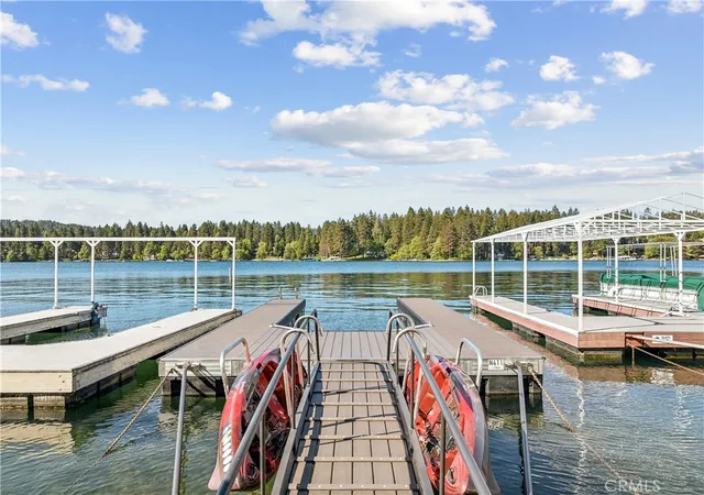 30th image of 28019 North Shore Rd, Lake Arrowhead, CA 92352 | MLS# IG26032008