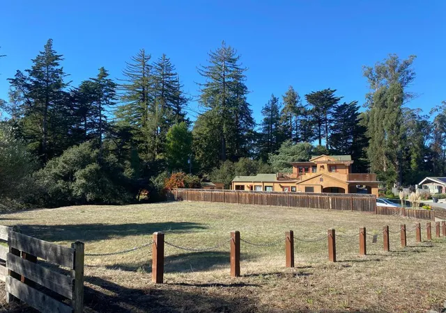 Photo 2 of Land for sale at 108 Hillcrest Ter, Santa Cruz, CA 95060 | MLS# ML82034328 | Listing updated on 2026-09-30