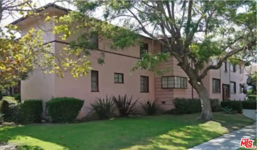 Listing Photo 1 - Condo for sale in 4063 Abourne Rd located at 4063 Abourne Rd, Los Angeles, CA 90008 - Unit 4063 Abourne Rd