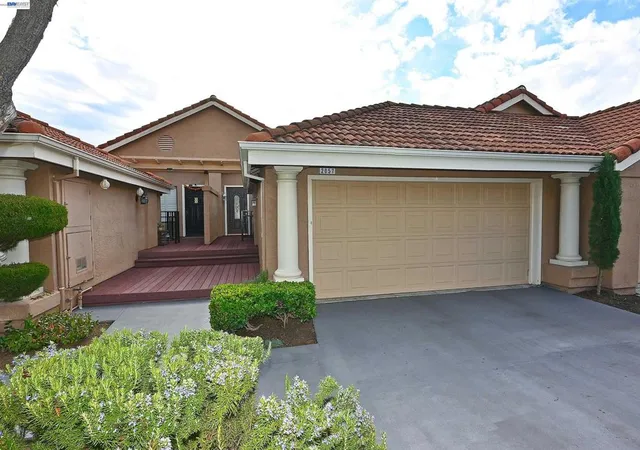 1st image of 2057 2057 Echo Pl, San Ramon, CA 94582 | MLS# 41123834